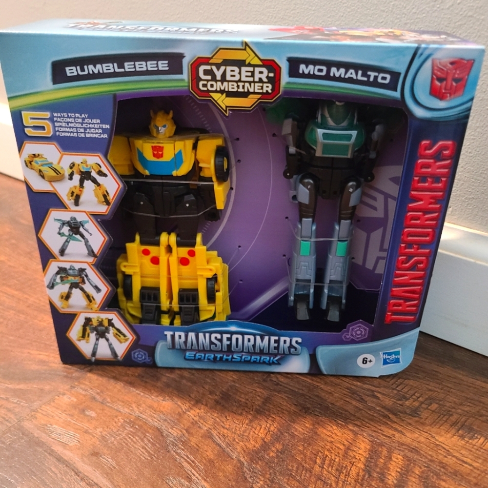 Transformers Action Figures EarthSpark Bumblebee And Mo Malto Cyber Combiner New